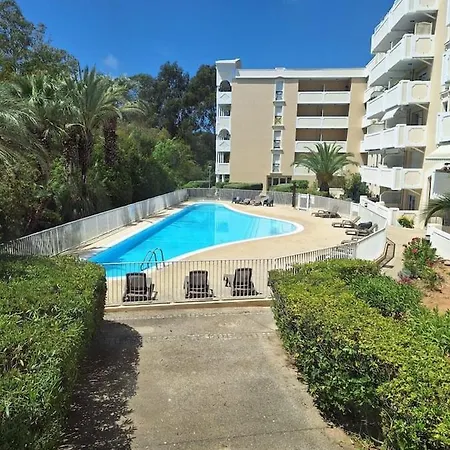T2 Piscine Hyeres