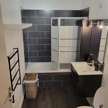 T2 Piscine Apartment *
